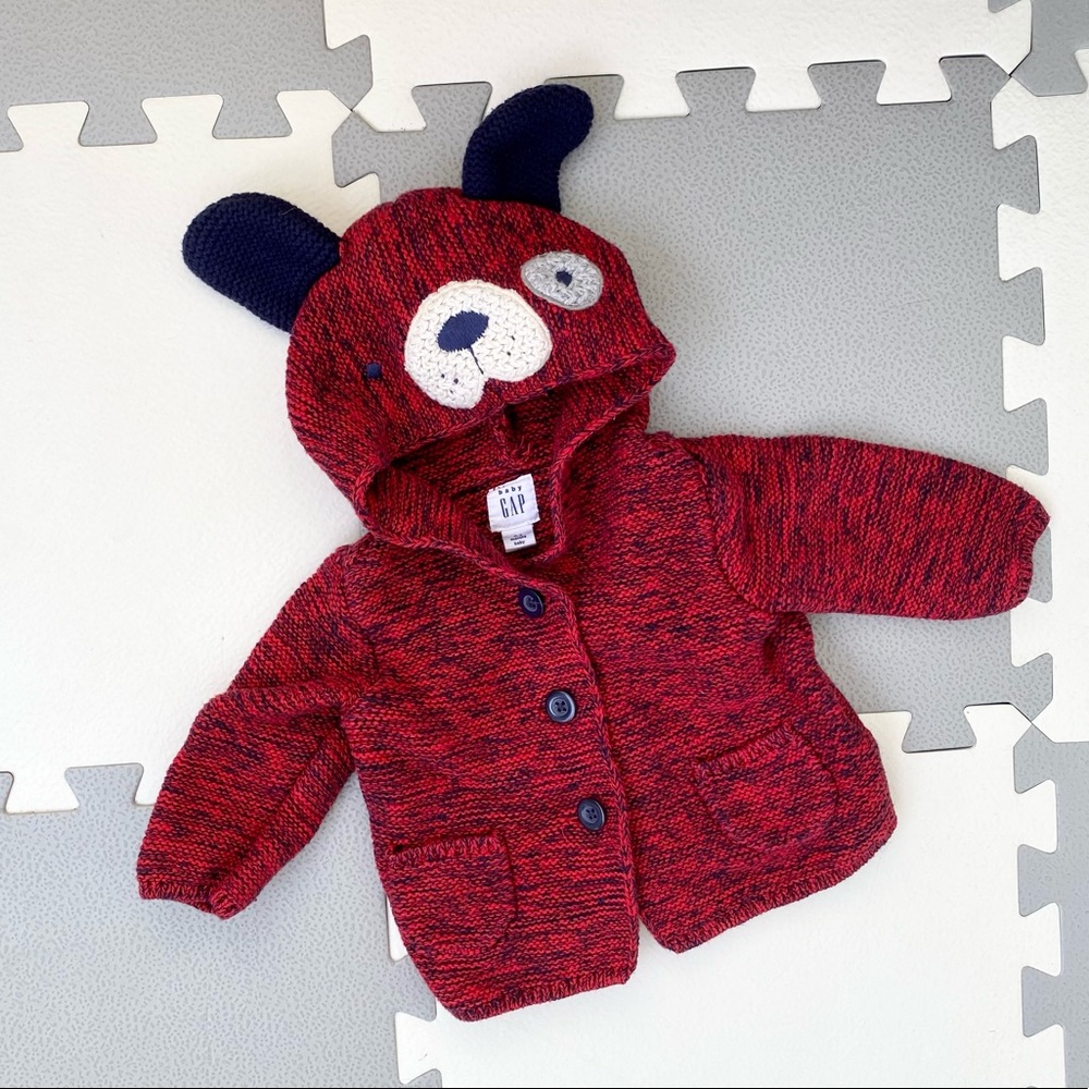 Two baby sweaters 0-3m